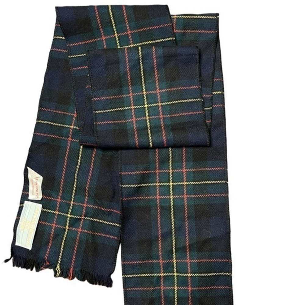 Archie Brown & Sons Great Britain Vintage New Old Stock Green Plaid Wool Scarf